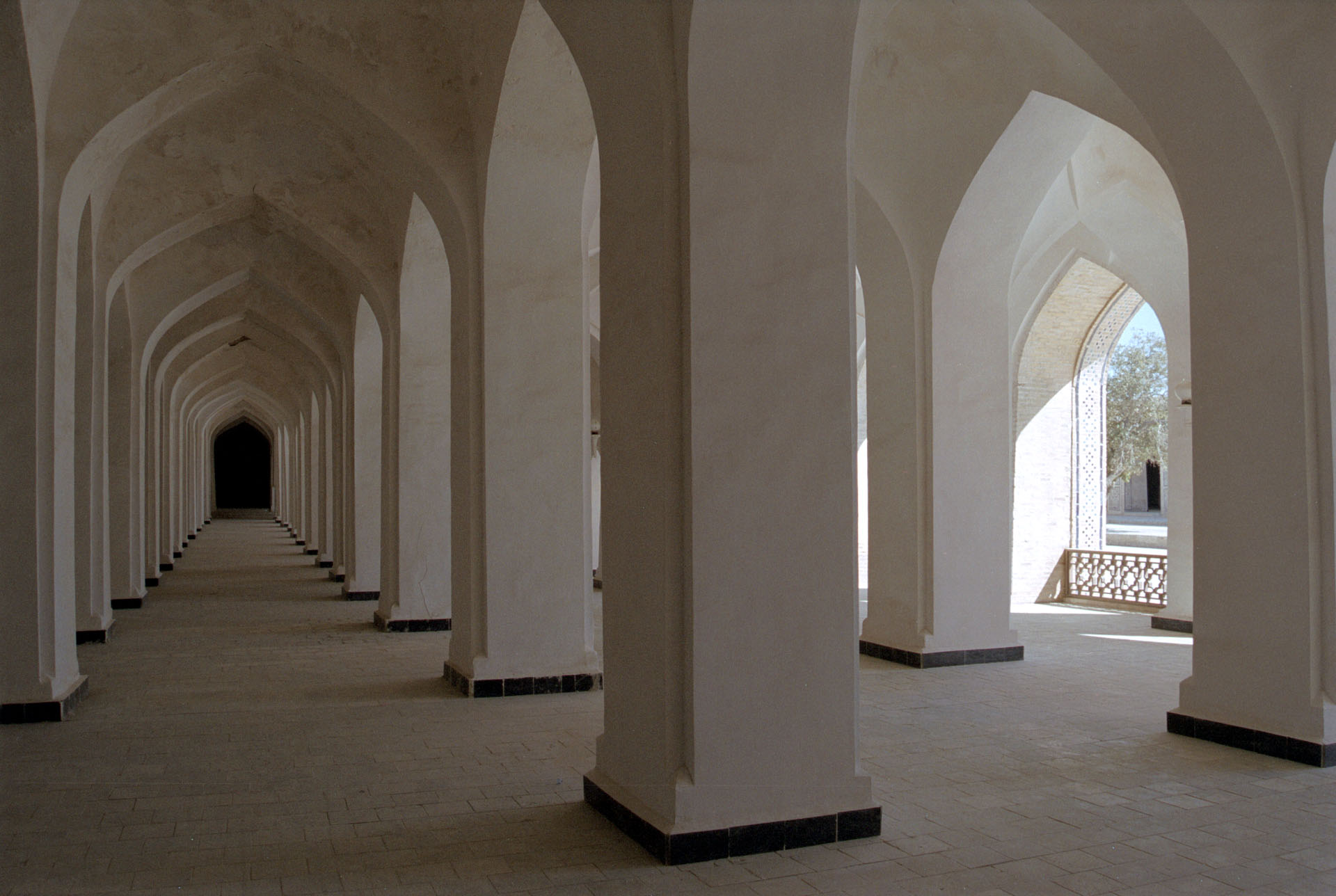 Kalyan Mosque