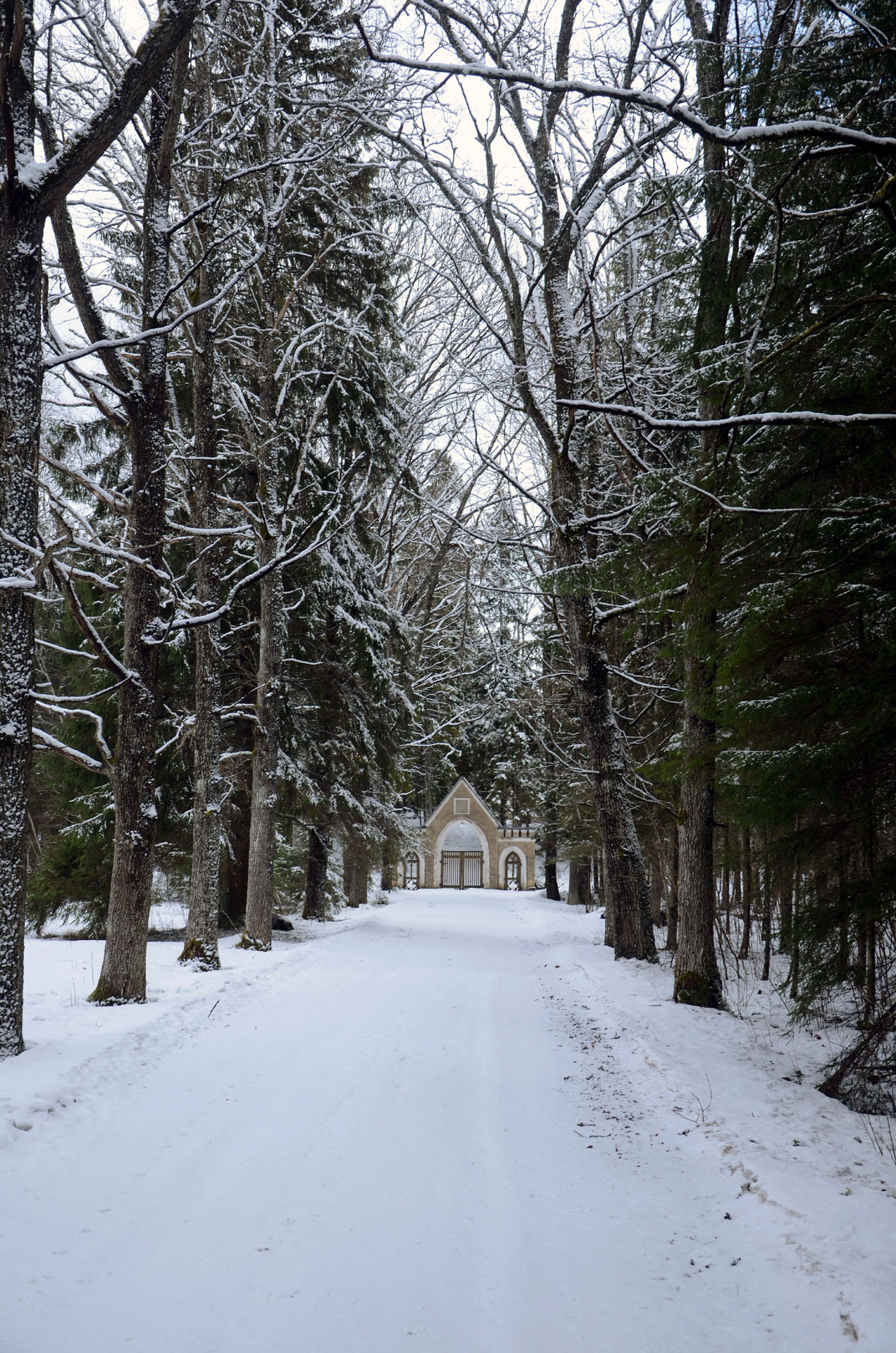 Pistohlkors Chapel