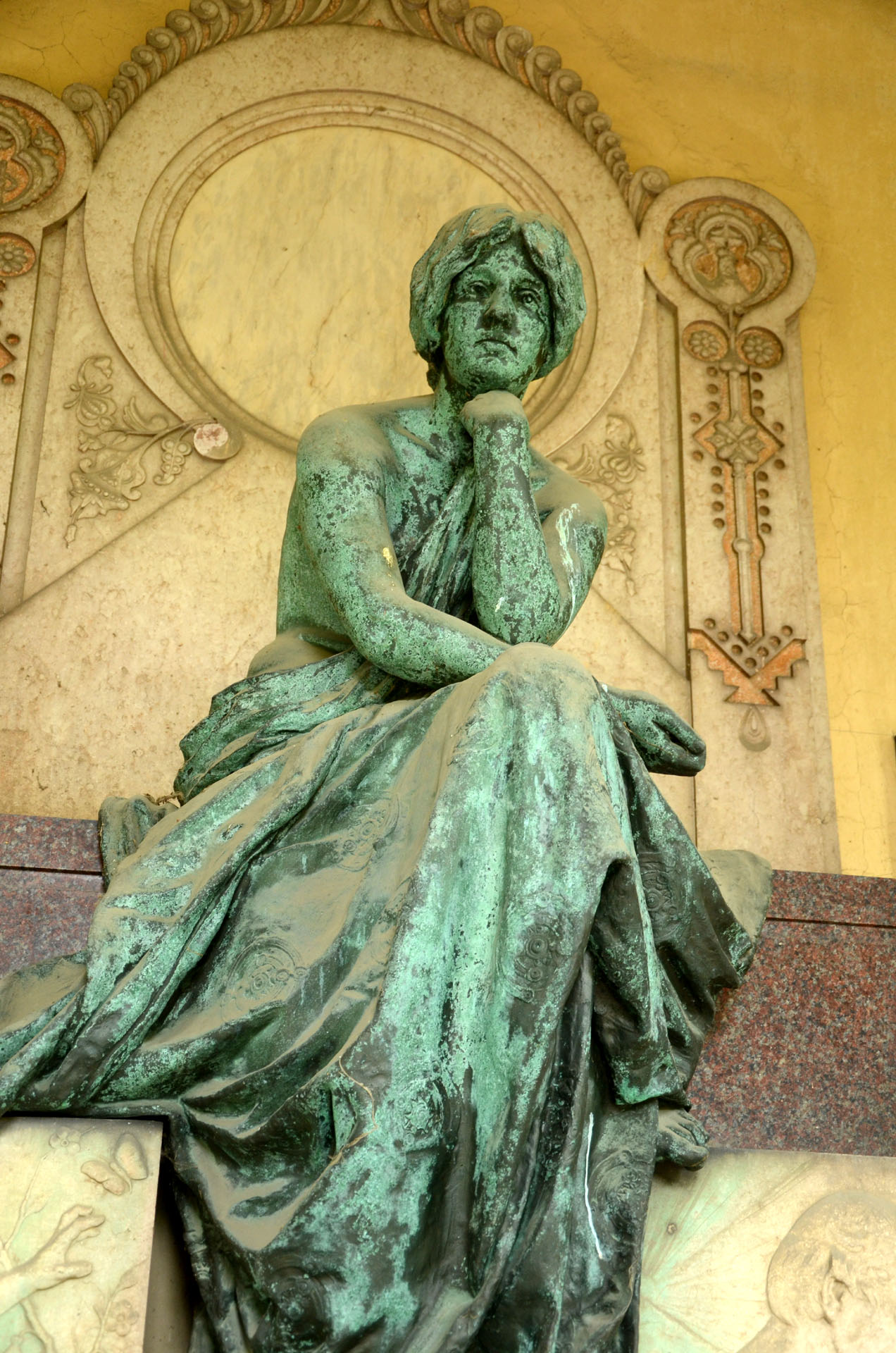 Mirogoj Cemetery