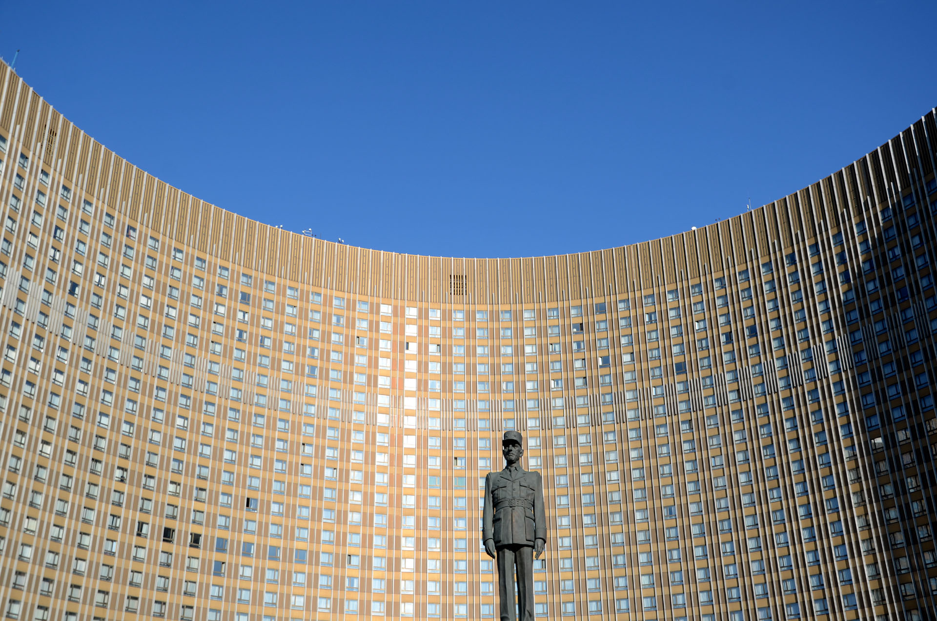 Cosmos Hotel