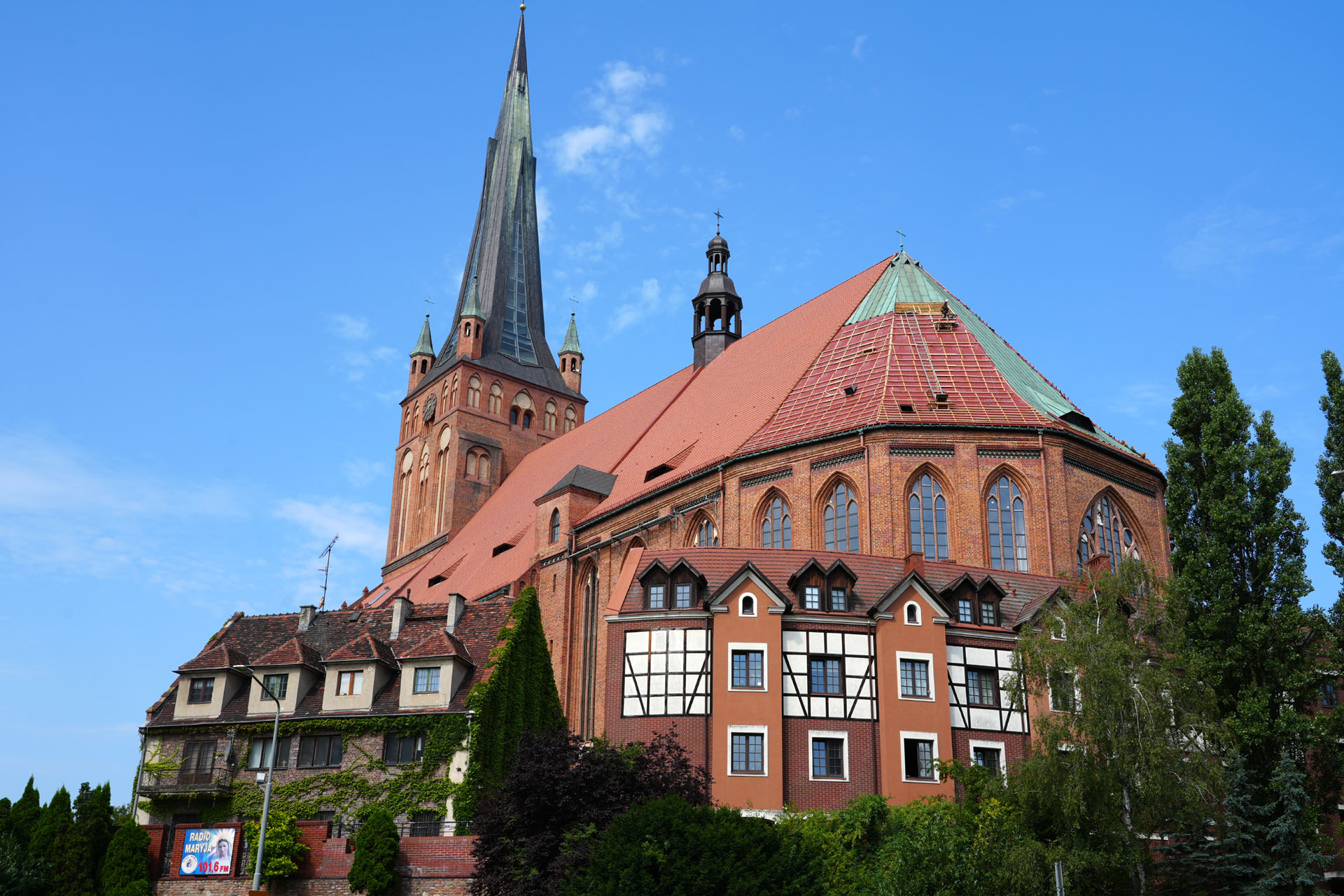 St. James the Apostle Archcathedral Basilica